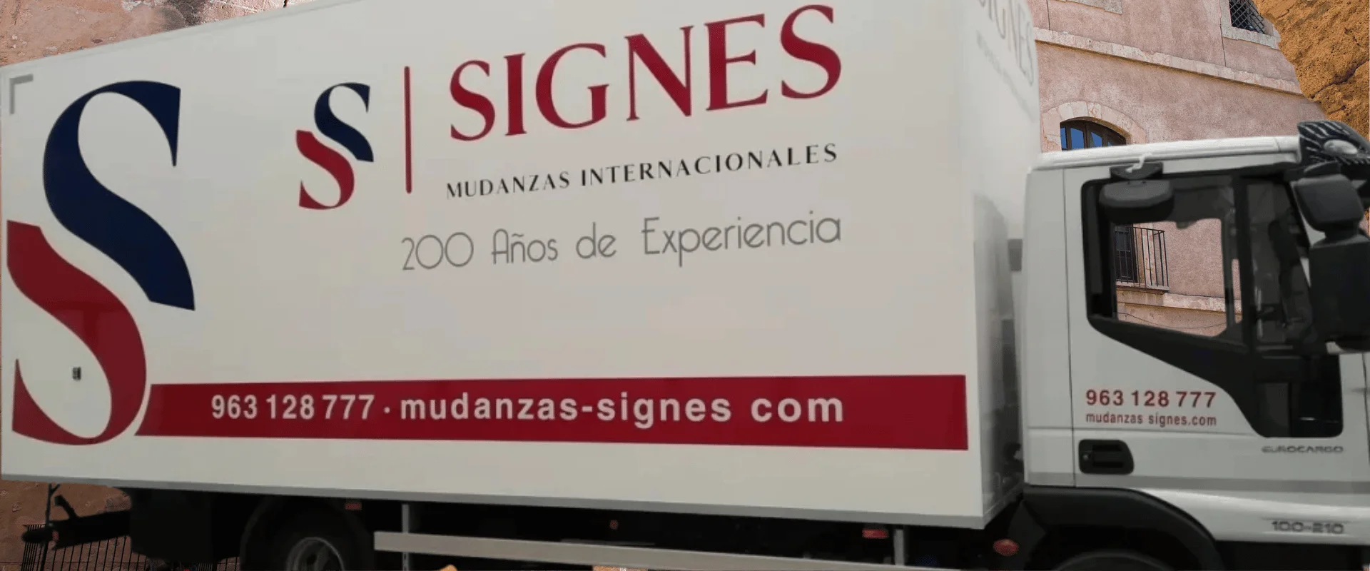 Camión de Mudanzas Signes en Castellón, empresa de mudanzas en Castellón desde 1860